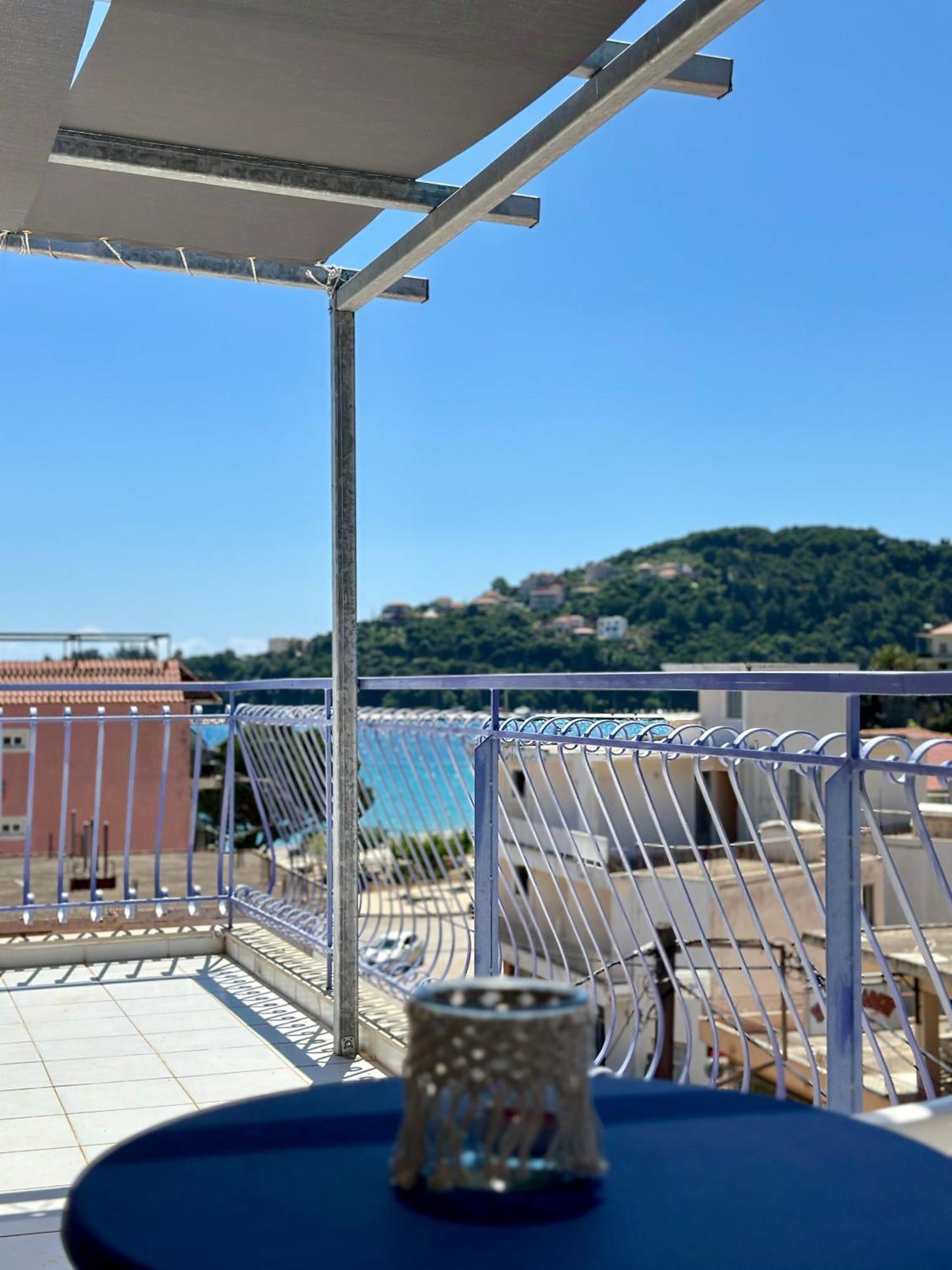 Anemos & 2* Poros (Kefalonia)